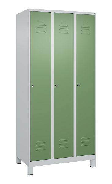 C+P Umkleidespind Classic PLUS, Füße, 3 Abteile, 1950x900x500mm, 7035/6011, Zylinderschlösser, 080010-30 S10021