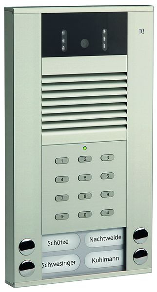 TCS Video-Außenstation mit 130-Grad-Kamera Serie AVE mit 4 Klingeltasten (rechts-/linksbündig) mit integriertem Codeschloss, AP silber, AVE54043-0010