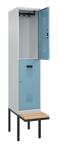 C+P Doppelstock-Spind Evolo PLUS, Bank, 2 Fächer, 2120x400x815mm, 7035/0010, Zylinderschloss, Sitzfläche Buche-Hartholz, 0493407-12 S10036