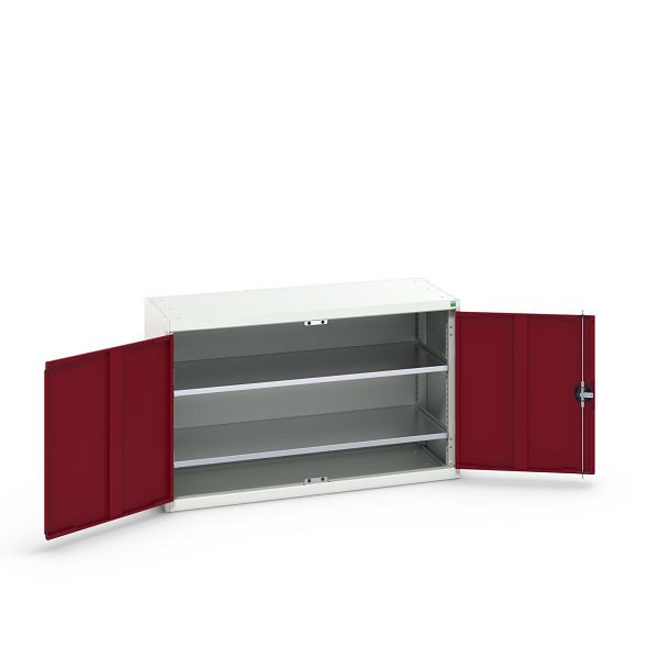 bott verso Flügeltürschrank, mit 2 Fachböden, BxTxH: 1300 x 550 x 800 mm, Lichtgrau / Purpurrot, 16926621.24