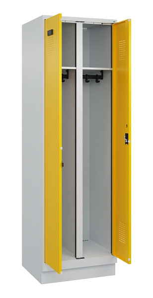 C+P Schwarz-Weiß-Spind Evolo PLUS, mit Sockel, 2 Abteile, 1950x600x500mm, 7035/1, Frontfarbe RAL 1023 Verkehrsgelb, Zylinderschloss, 049022-20 S10028