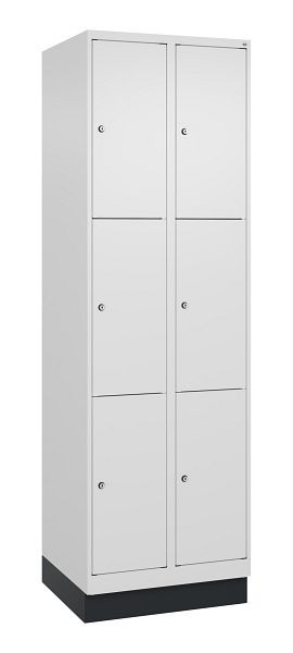 C+P Schließfachschrank Classic PLUS, Sockel, 2 Abteile mit je 3 Fächern, 1950x600x500mm, 9016/9016, 080020-203 S10017