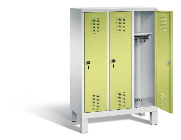 C+P Kindergarten-Spind Evolo, H1350xB900xT300mm, Farbe: Lichtgrau / Viridingrün, 480103-30 S10034