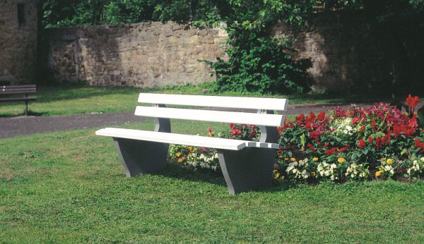 Lignit Bank mit Betonfüßen zum Aufstellen, Recycling-Latten, 2 m lang, grün ca. RAL 6005, 3RCgrün