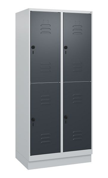 C+P Doppelstöckiger Spind Classic PLUS, Sockel, 2 Abteile, 1800x800x500mm, 7035/7016, Drehriegel, 0803207-22 S10008